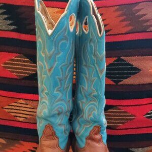 Women's western boots